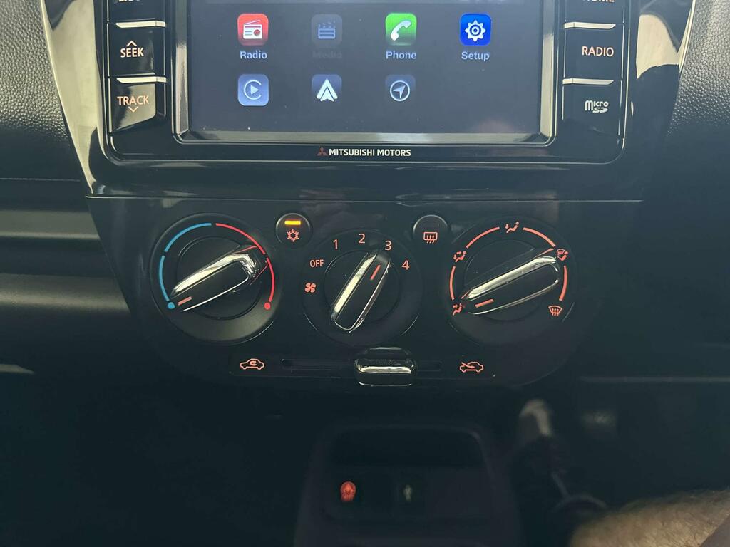 Mitsubishi Mirage Design White #21
