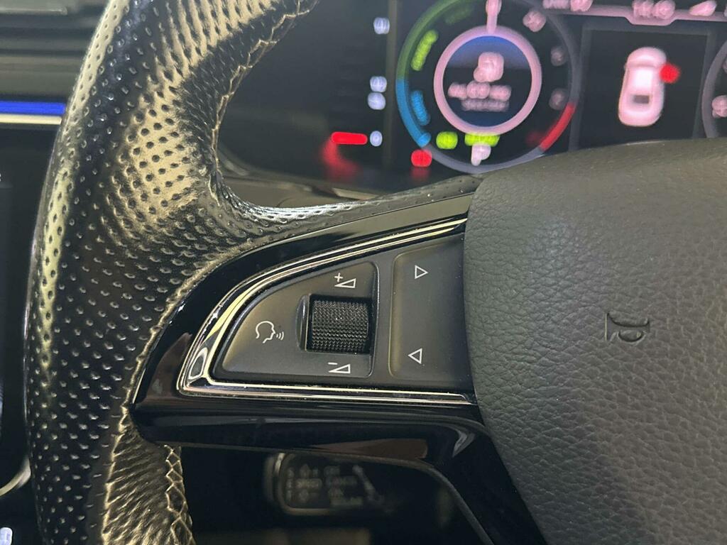 Skoda Superb Hatchback Grey #14