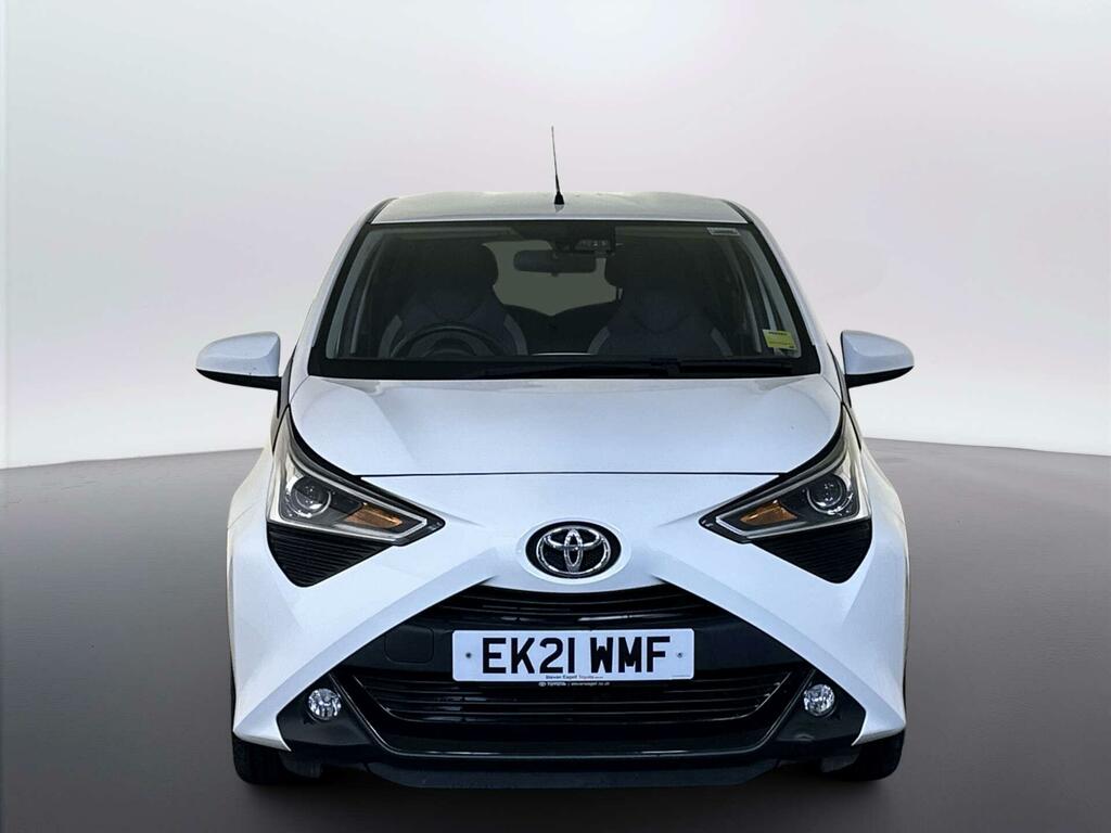 Toyota Aygo 1.0 Vvt-i X-trend Hatchback X-shift Eur White #3