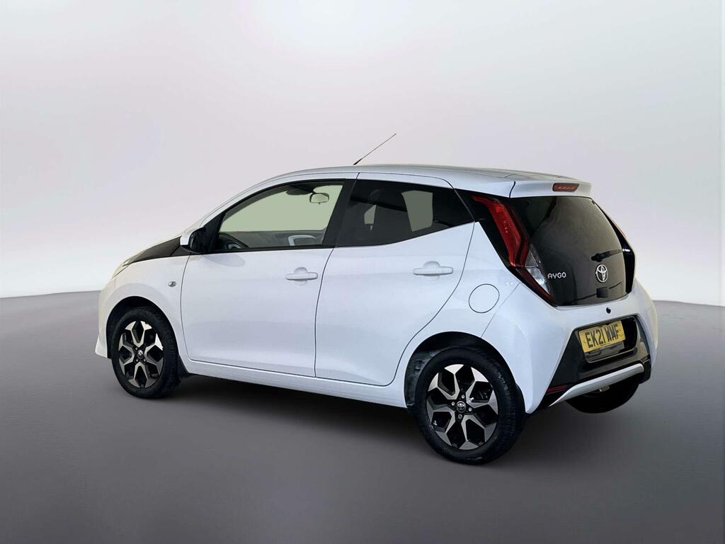Toyota Aygo 1.0 Vvt-i X-trend Hatchback X-shift Eur White #6