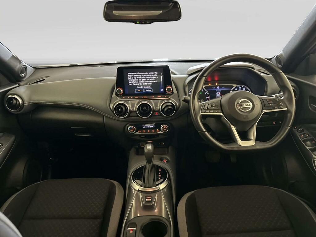 Nissan Juke 1.0 Dig-t N-connecta Suv Dct Euro Silver #2