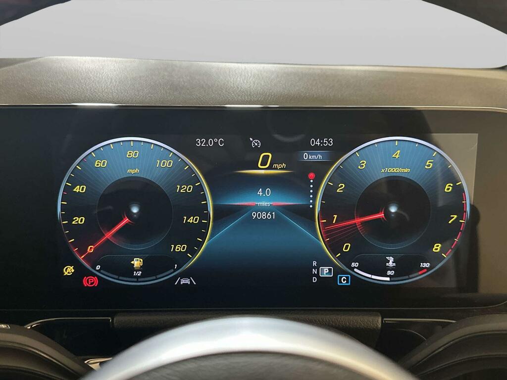 Mercedes-Benz GLA Class White #16