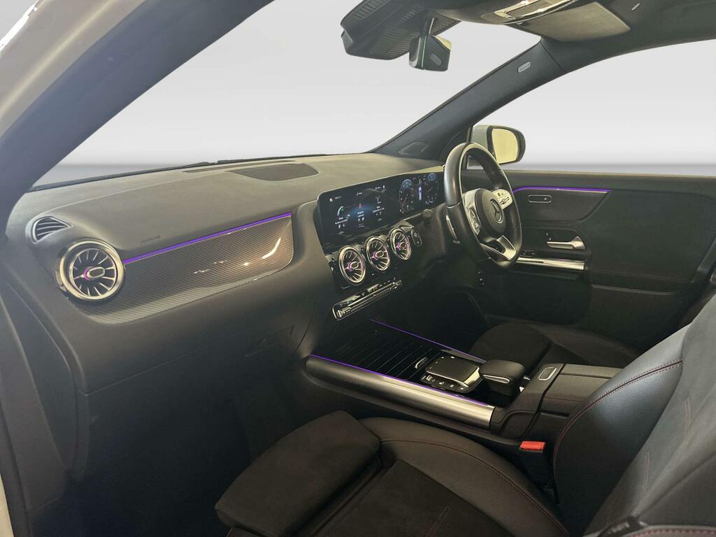 Mercedes-Benz GLA Class White #10