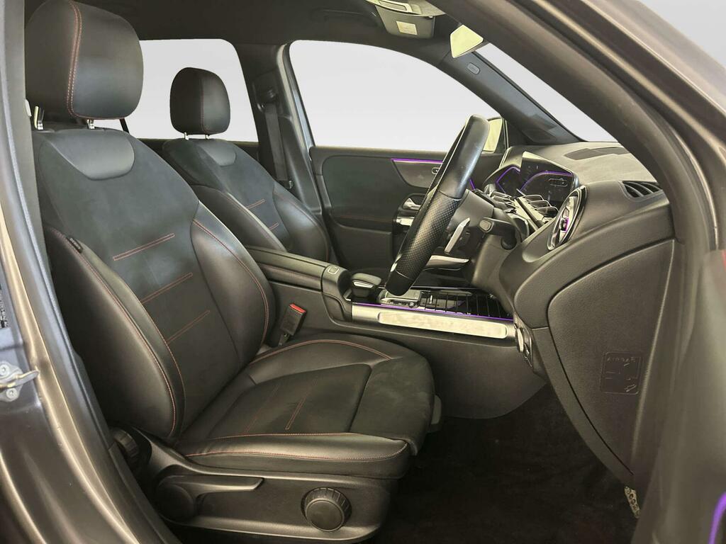 Mercedes-Benz GLB Class Suv Black #11