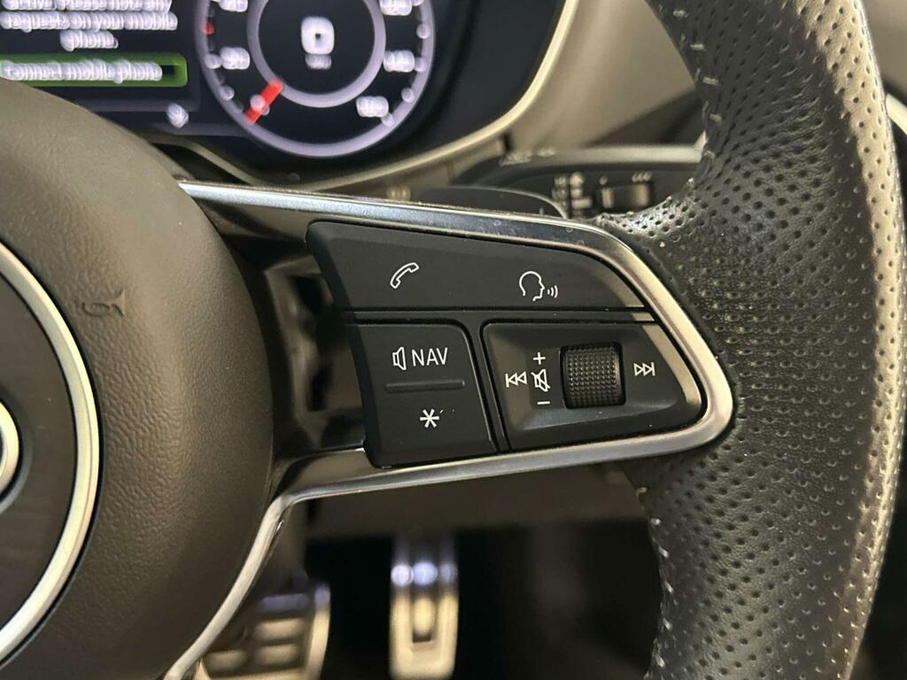 Audi TT 2.0 Tfsi 40 Red #18