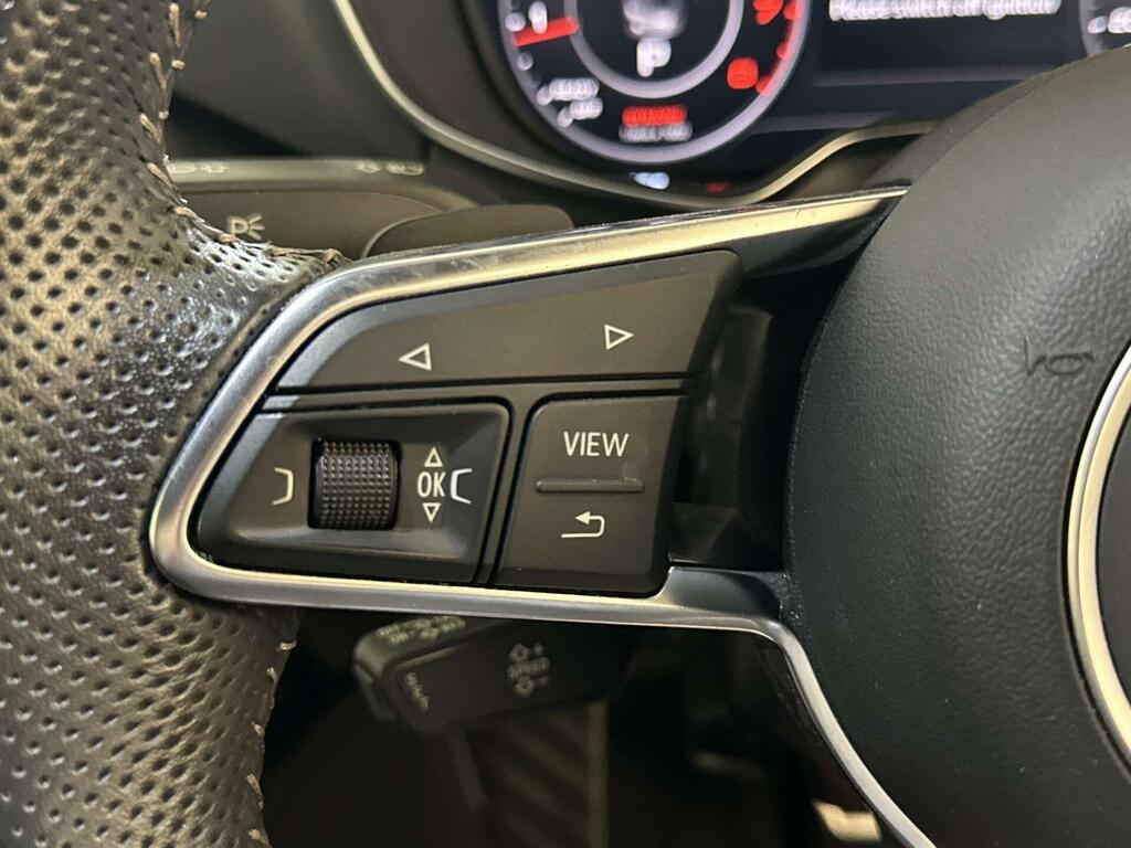 Audi TT 2.0 Tfsi 40 Red #16