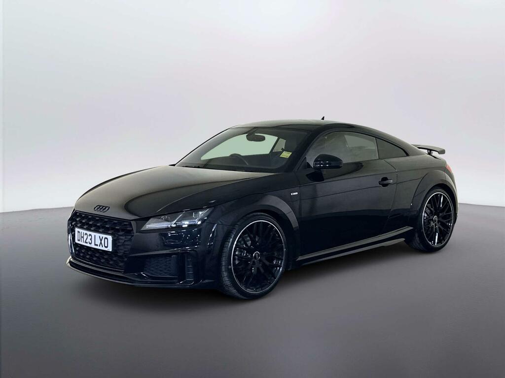 Audi TT 2.0 Tfsi 40 Black Edition Coupe S Troni Black #4