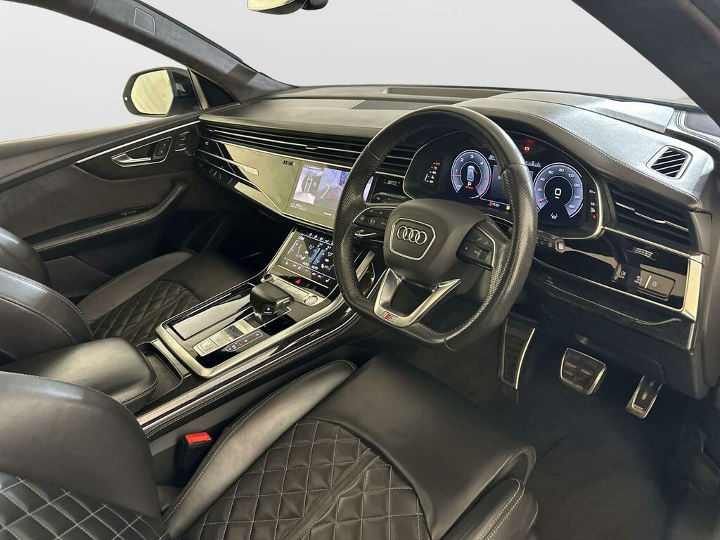 Audi Q8  Blue #15