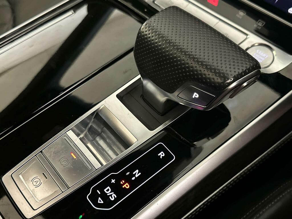 Audi Q8  Blue #26