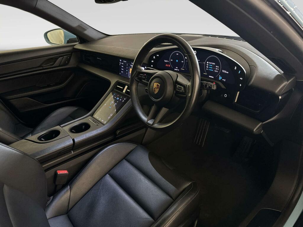 Porsche Taycan Base Automatic White #14
