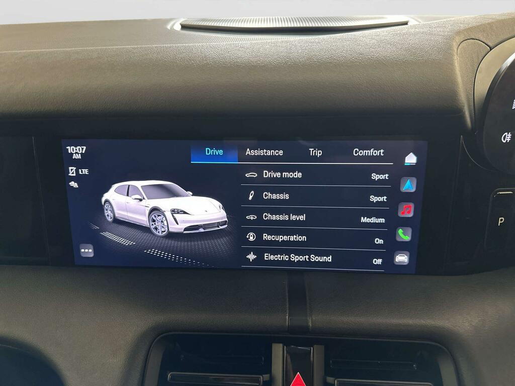 Porsche Taycan Base Automatic White #23