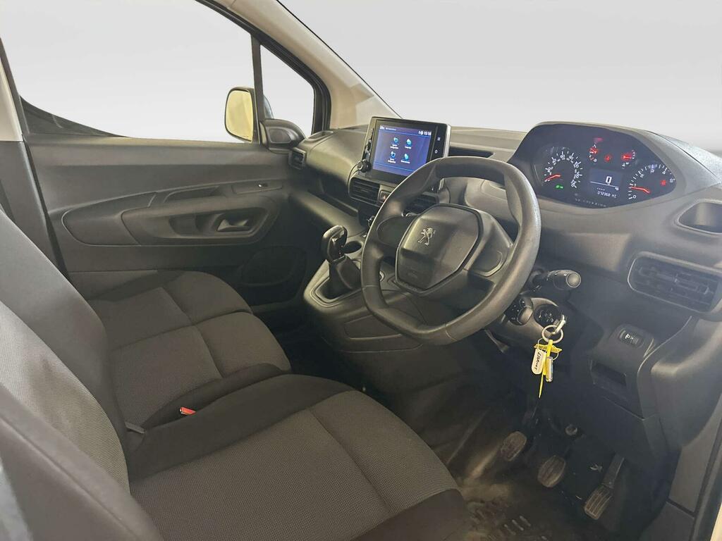 Peugeot Partner 1.6L Null Silver #10