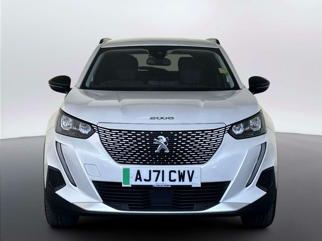 Peugeot e-2008 50Kwh Allure Premium Suv 136 Ps White #3