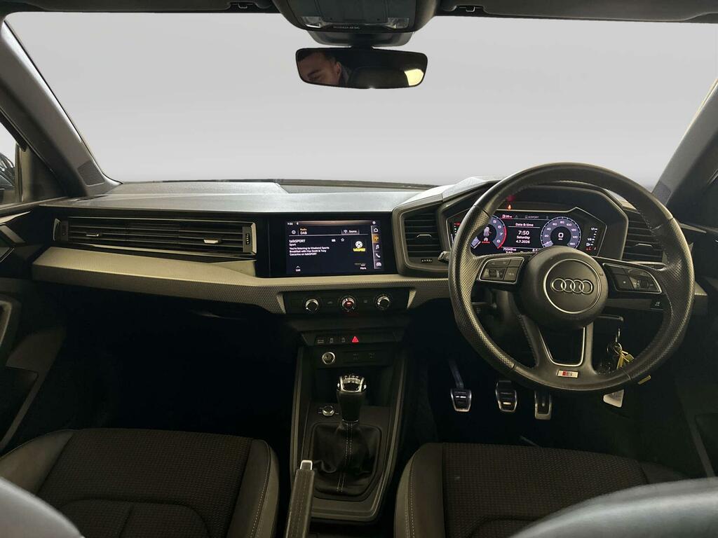 Audi A1 1.5 Tfsi 35 S Line Sportback Eur Black #2