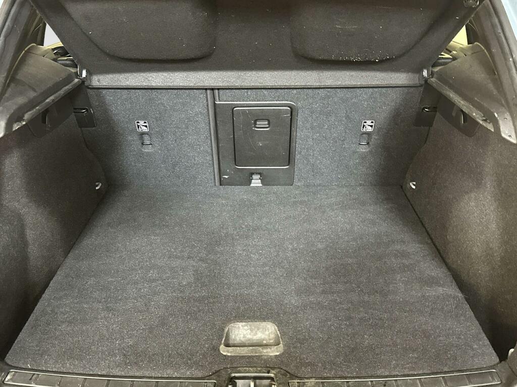 Volvo XC40 Suv Black #13