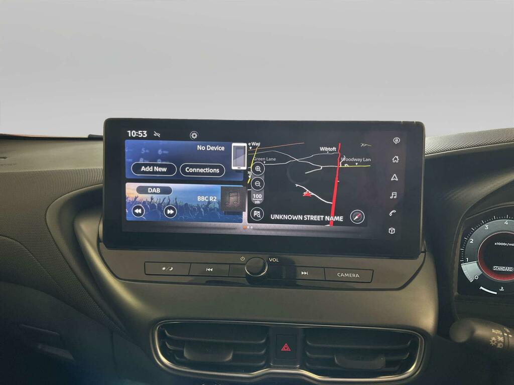 Nissan Juke Hatchback Black #19