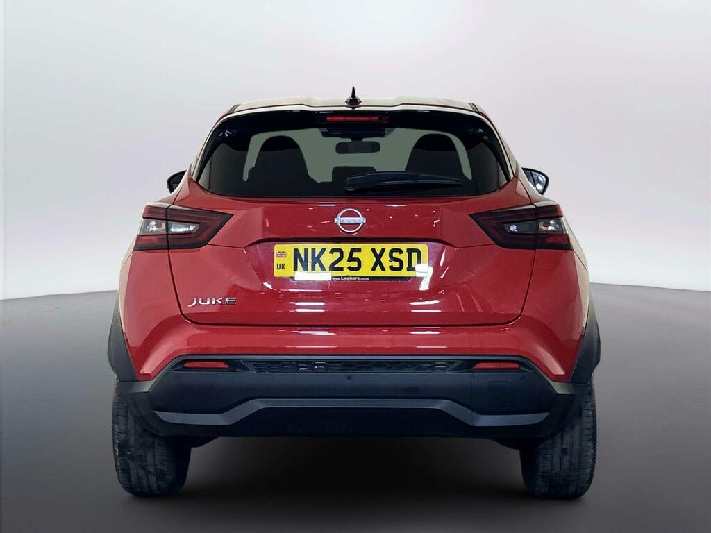 Nissan Juke Hatchback Black #7
