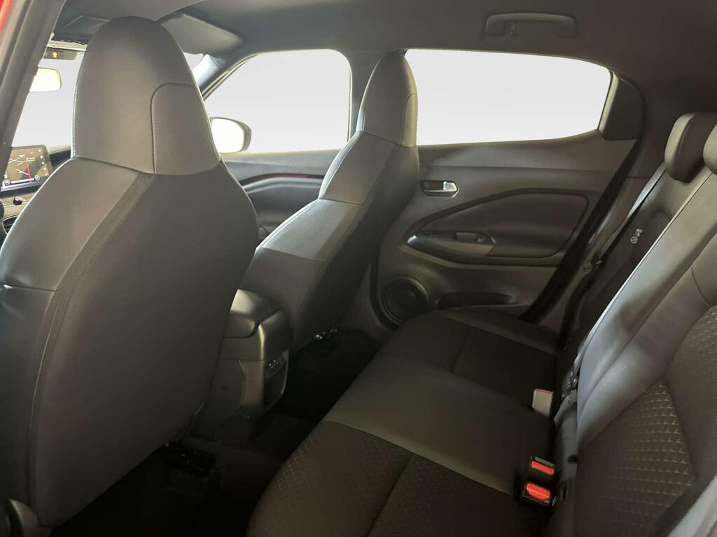 Nissan Juke Hatchback Black #12