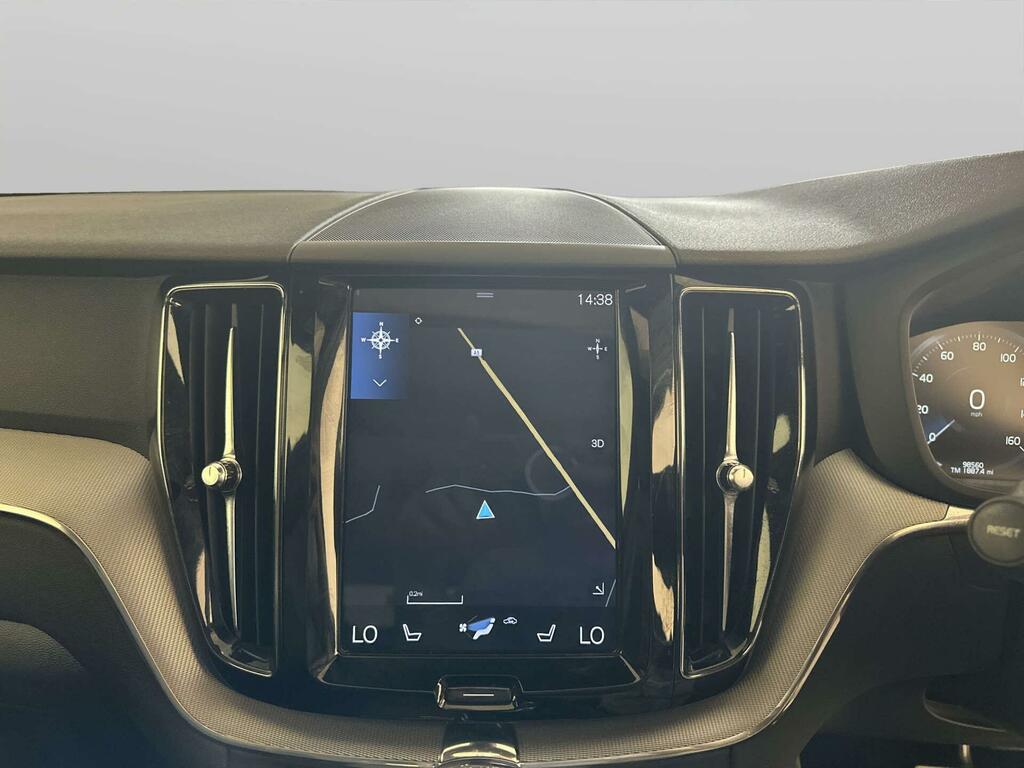 Volvo XC60 Silver #21