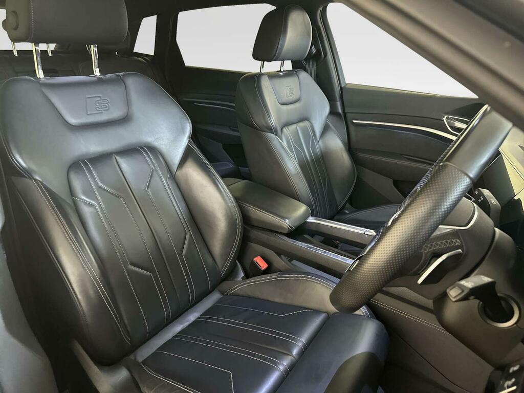 Audi E-tron 93.4Kwh Quattro Grey #11