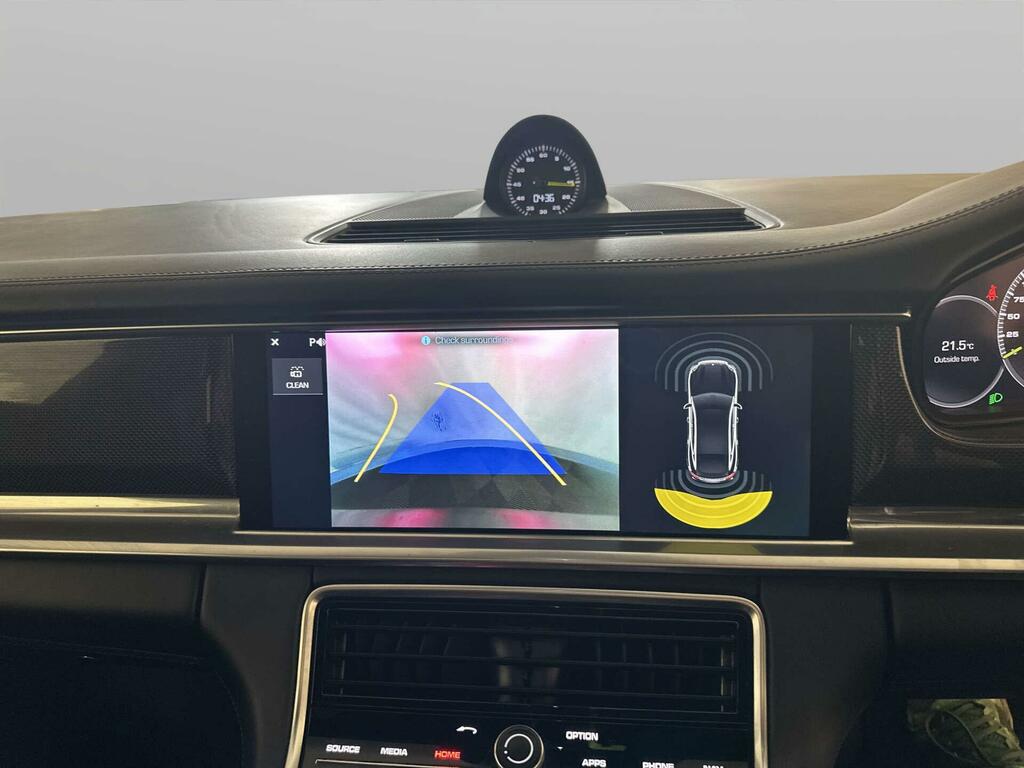 Porsche Panamera 2017 2.9 4 E-hybrid 456 Bhp White #20