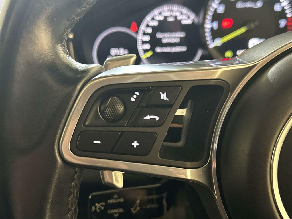 Porsche Panamera 2017 2.9 4 E-hybrid 456 Bhp White #16