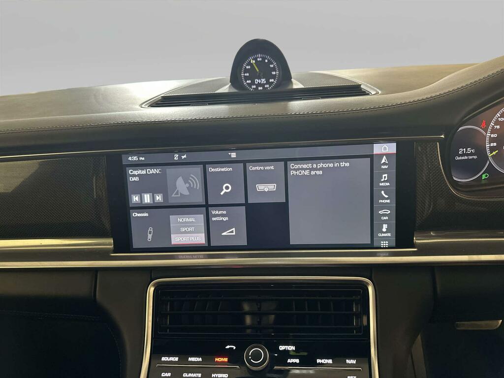 Porsche Panamera 2017 2.9 4 E-hybrid 456 Bhp White #19
