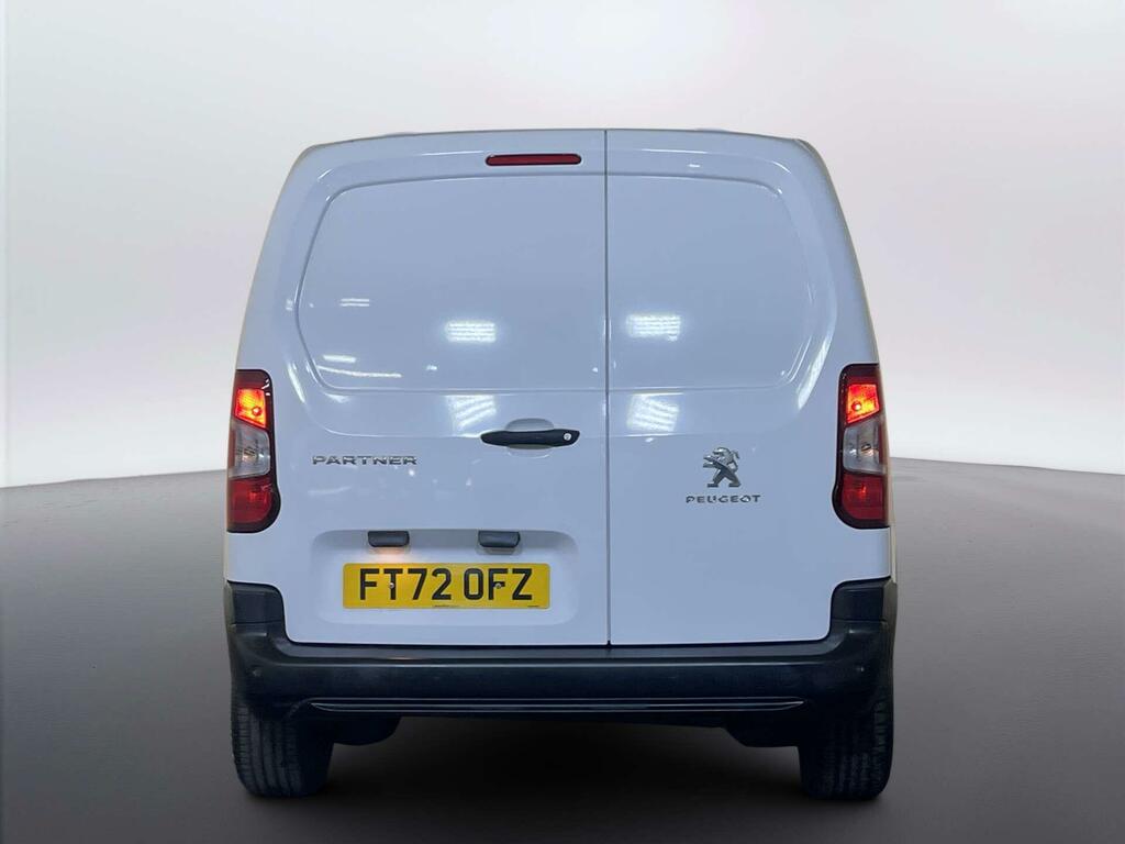 Peugeot Partner Mpv White #7