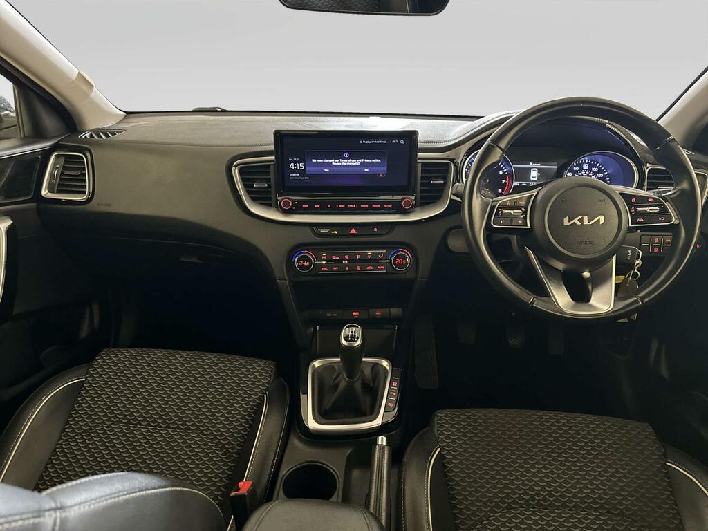 Kia Ceed 1.5 T-gdi 3 Sportswagon Euro 6 Grey #2