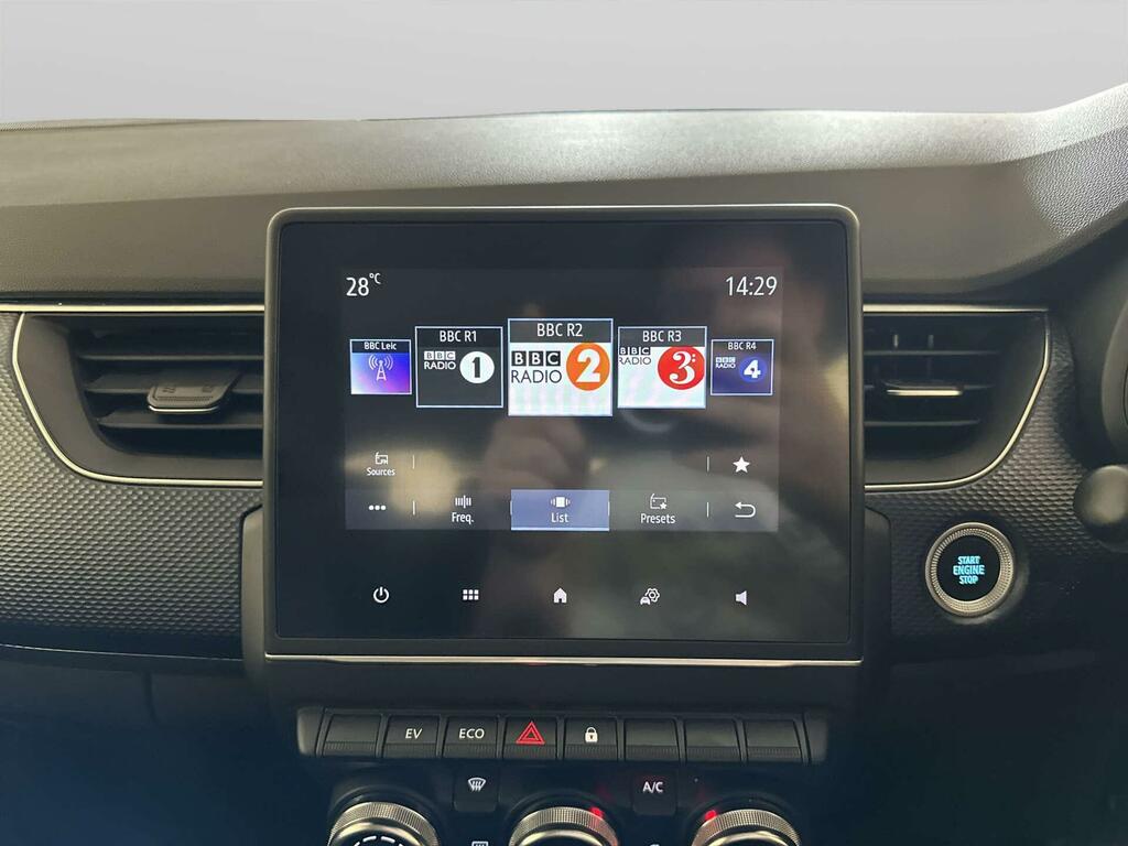 Renault Arkana S Edition White #20