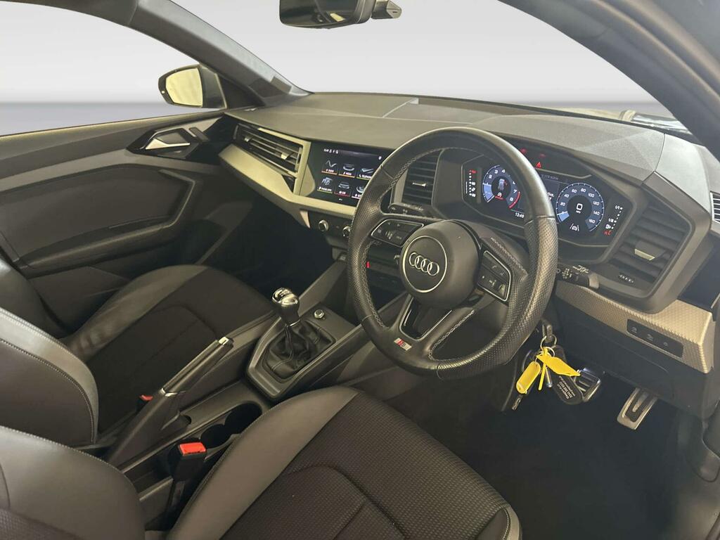 Audi A1 Sportback Tfsi S Line Black #13