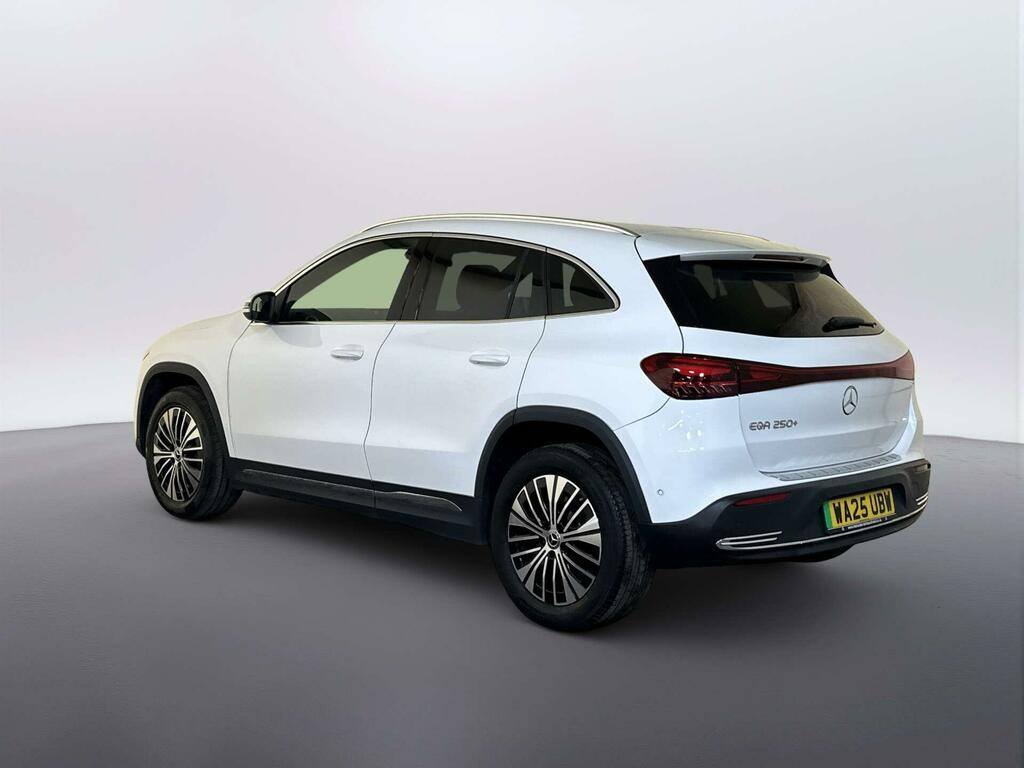 Mercedes-Benz EQA Eqa 250 70.5Kwh Sport Executive Suv Electri White #5