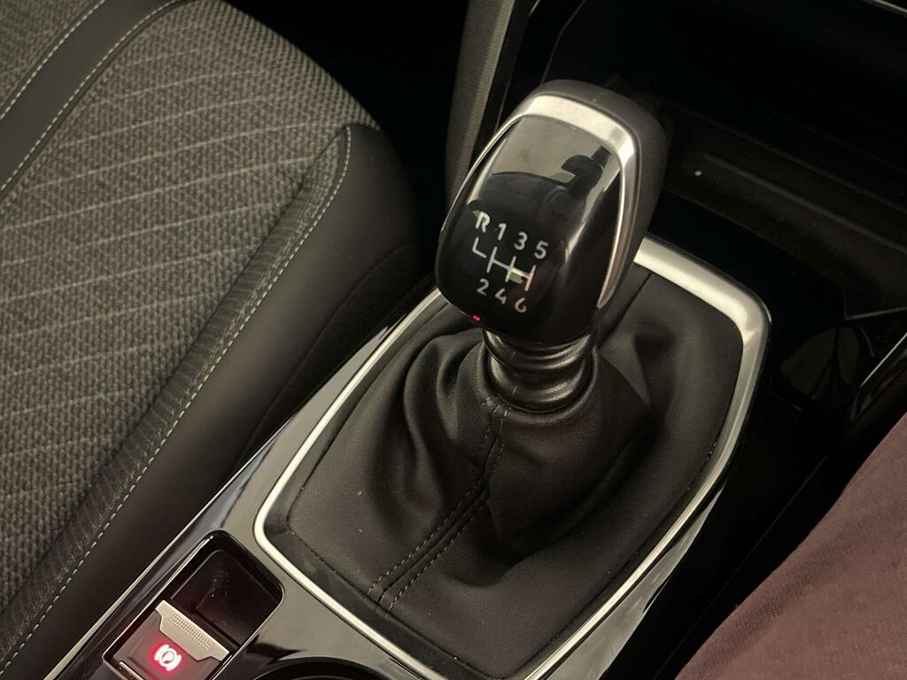 Peugeot 208 1.2 Puretech Active Hatchback Grey #25