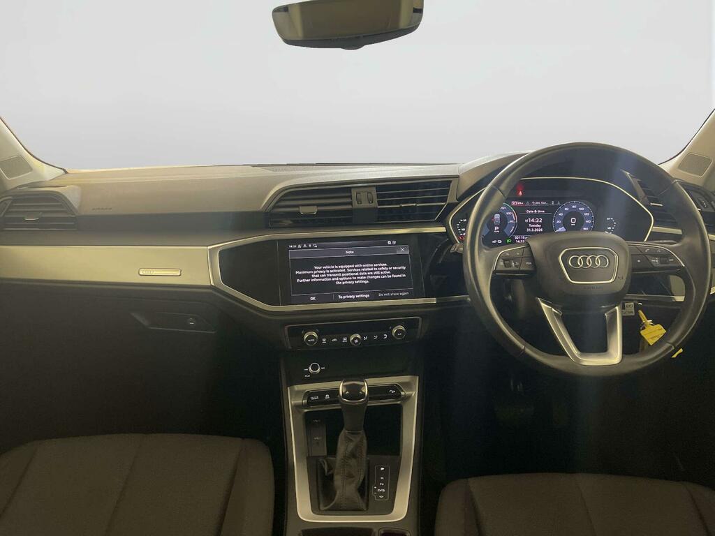 Audi Q3 1.4 Tfsie 45 Technik Suv Plug-in Hybrid Black #2