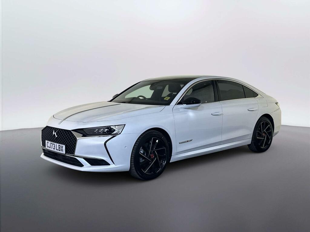 DS DS 9 1.6 E-tense 15.6Kwh Performance Line Saloon White #4