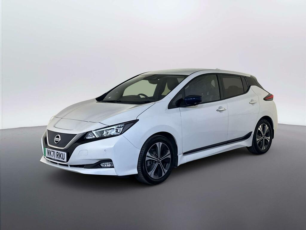 Nissan Leaf 40Kwh Tekna Hatchback 150 Ps White #4
