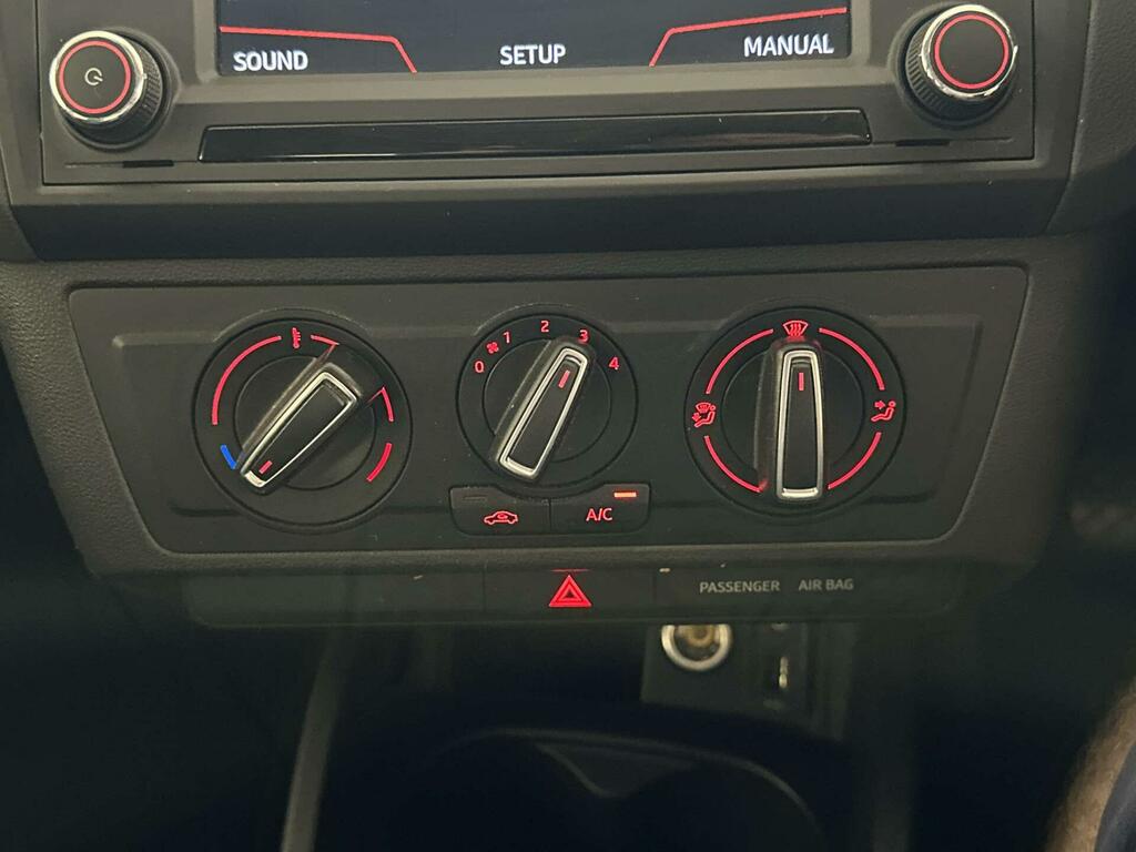 Seat Ibiza 1.0 Se Technology 74 Bhp Red #22