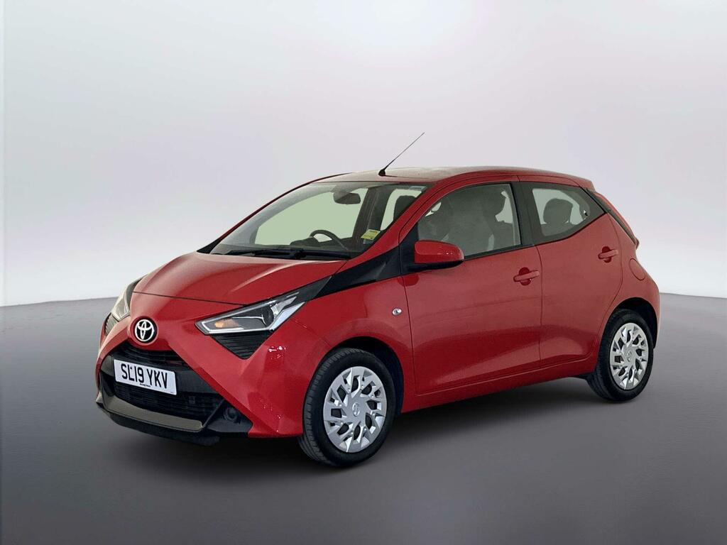 Toyota Aygo 1.0 Vvt-i X-play Hatchback Euro Red #4