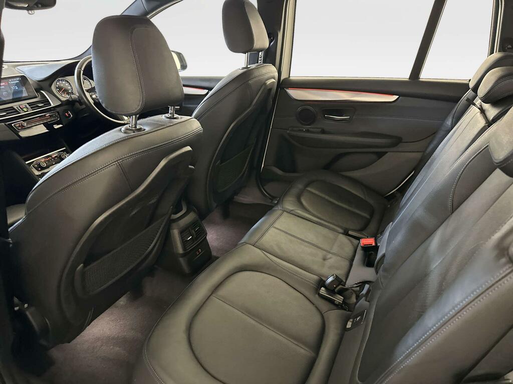 BMW 2 Series Gran Tourer Luxury White #12
