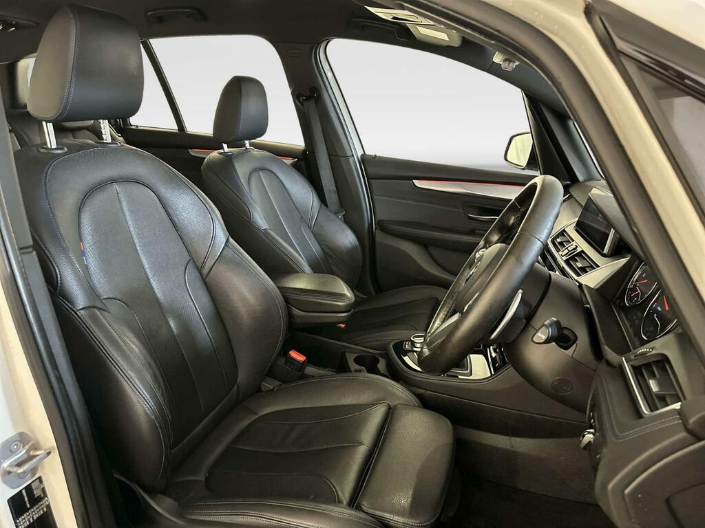 BMW 2 Series Gran Tourer Luxury White #11