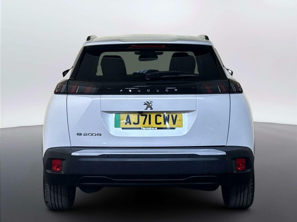 Peugeot e-2008 Allure Premium Black #7