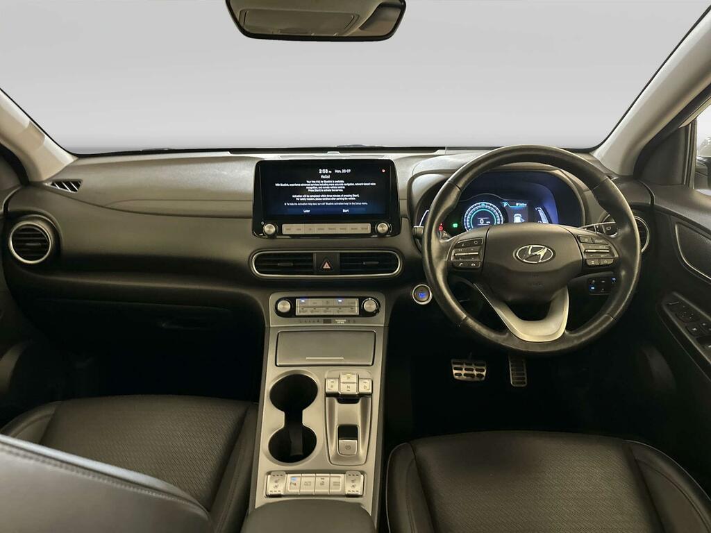 Hyundai Kona 64Kwh Premium Se Suv 7Kw Charge White #2