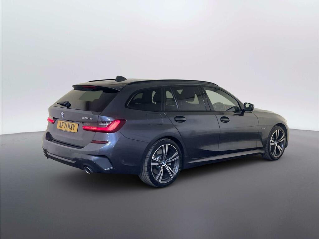 BMW 3 Series Saloon Blue #8