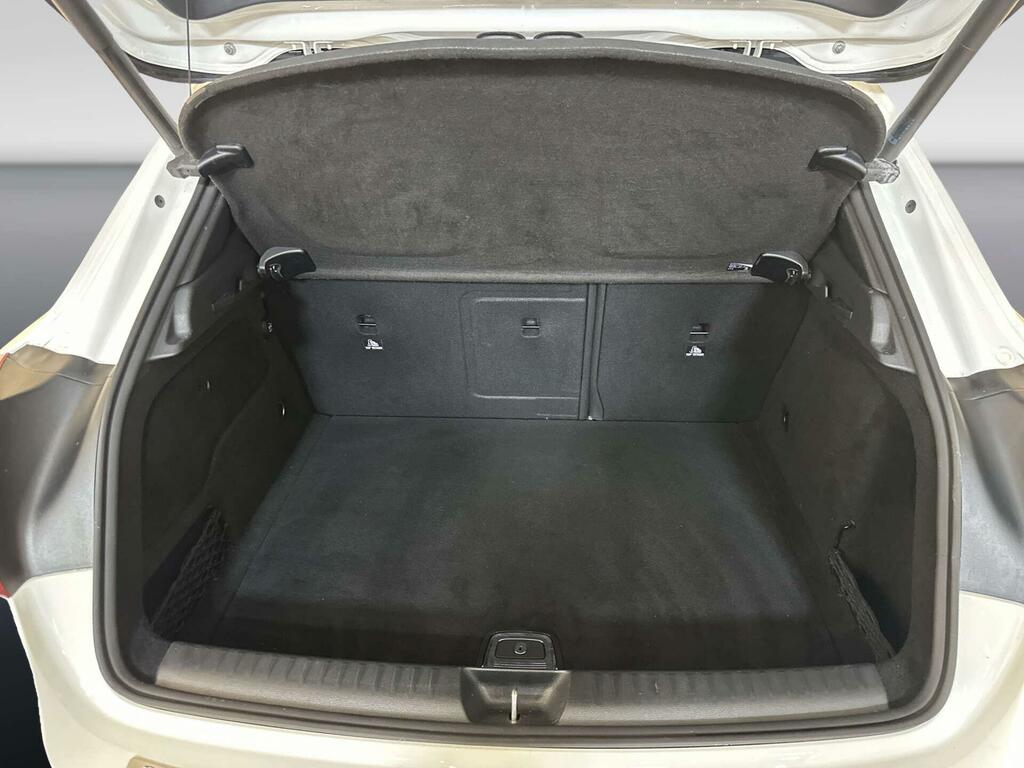 Mercedes-Benz GLA Class #13