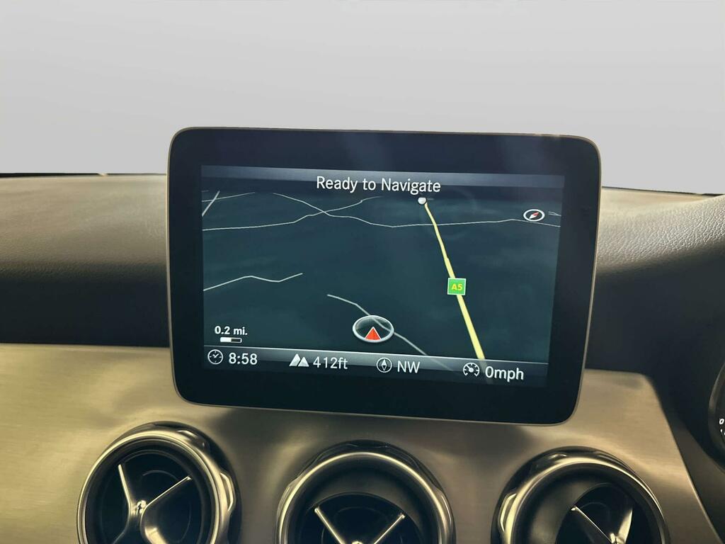 Mercedes-Benz GLA Class #21