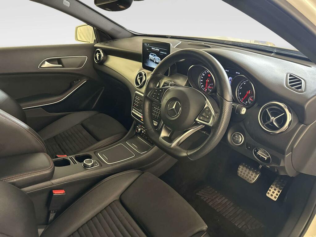 Mercedes-Benz GLA Class #14