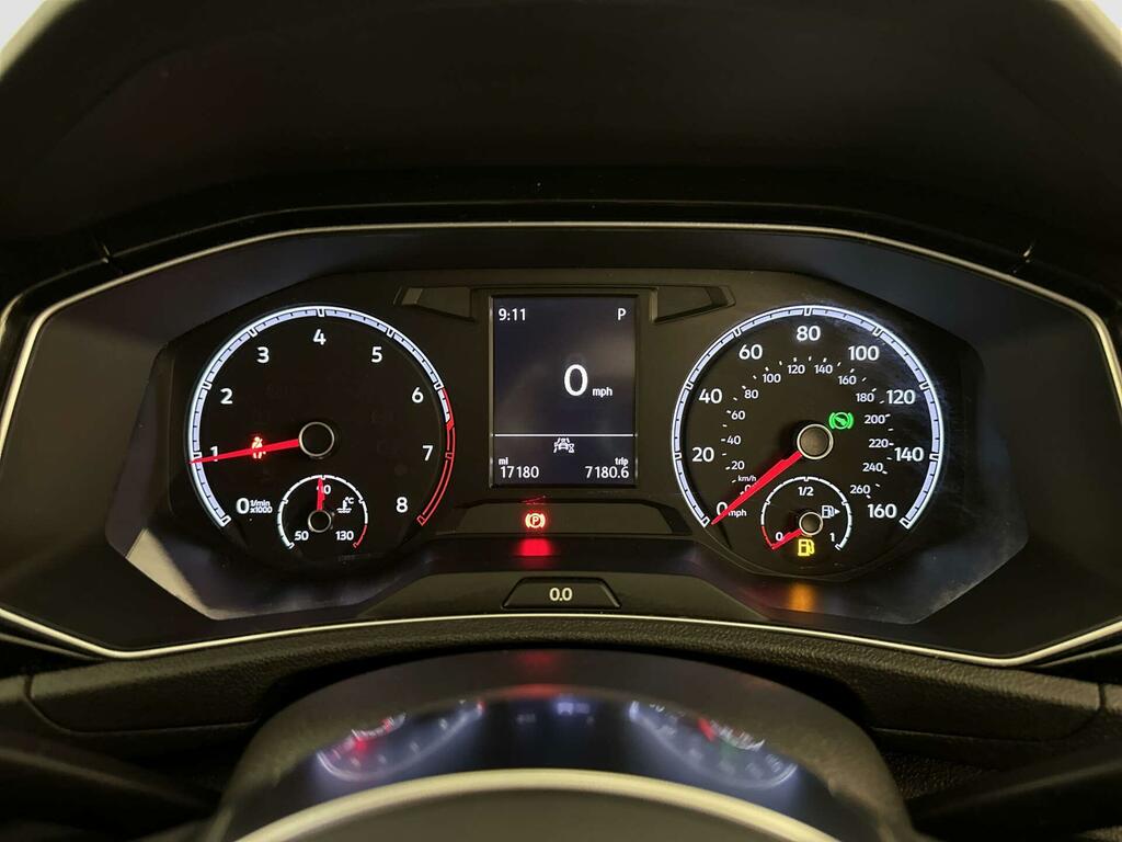 Volkswagen T-Roc Hatchback White #17