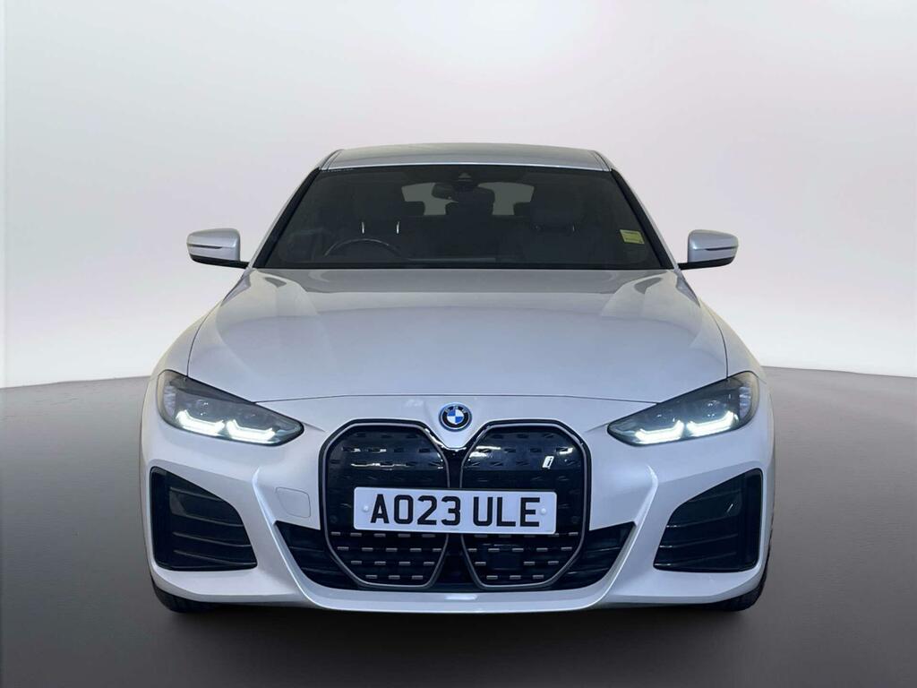 BMW i4 40 83.9Kwh M Sport Gran Coupe Ed White #3