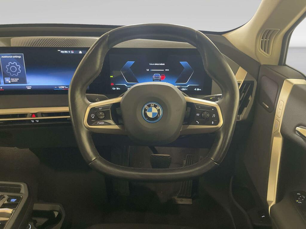 BMW iX 50 111.5Kwh M Black #14