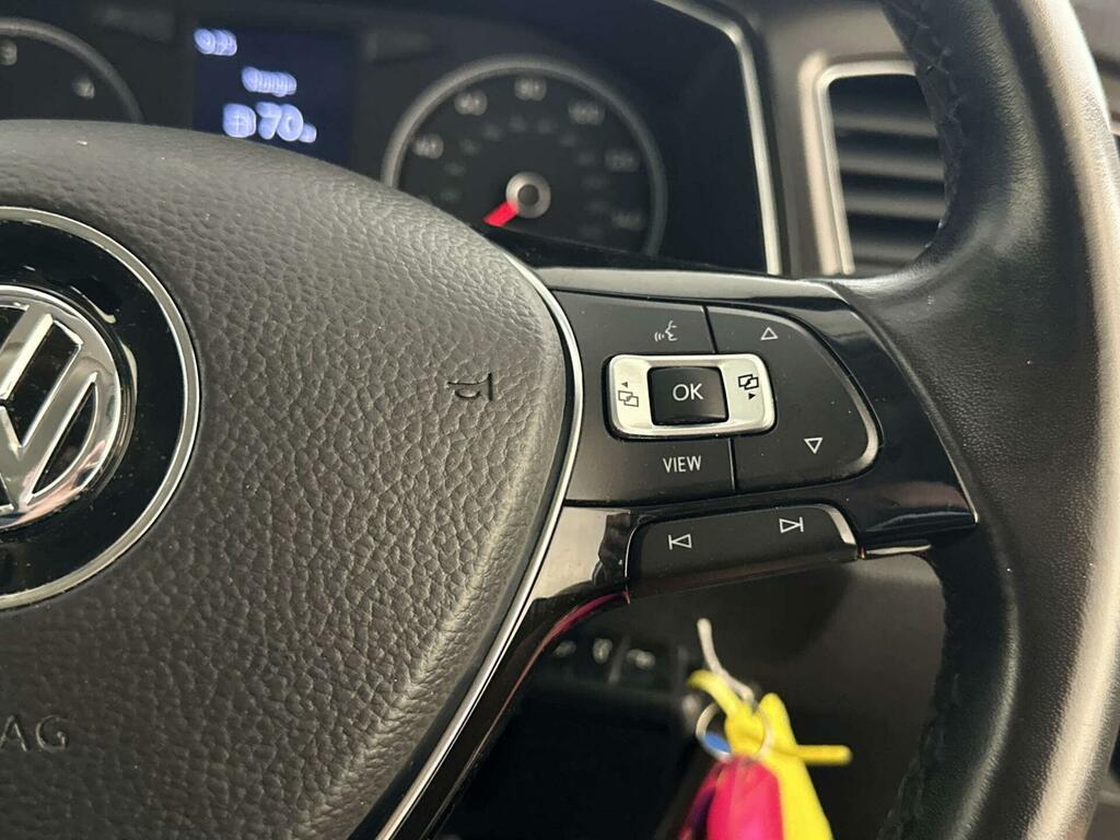 Volkswagen T-Roc Hatchback Blue #18